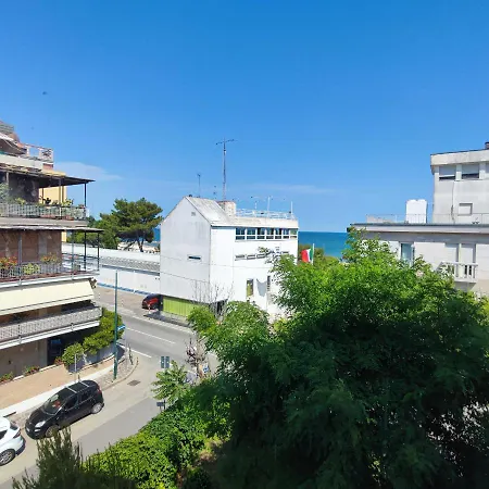 Apartmán Top Sea View Flat With Terrace Benátky – Lido