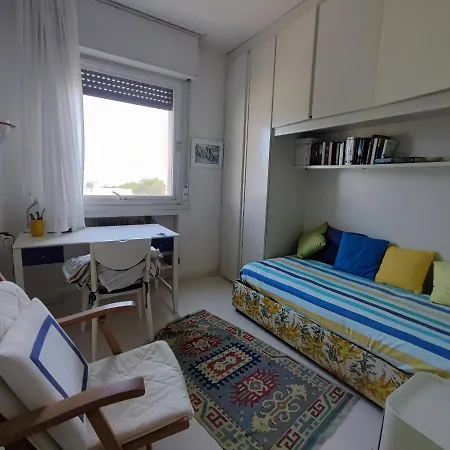 Top Sea View Flat With Terrace * Benátky – Lido